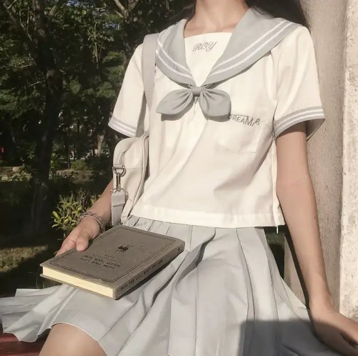 罗莎莉